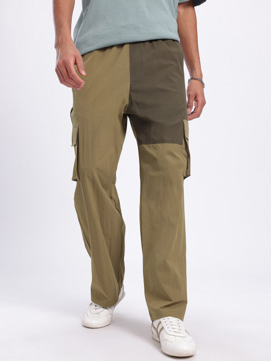 Men Colourblock Carpenter Relaxed Fit Cargos