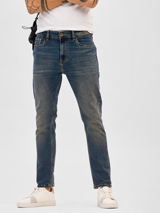 Men Smart Slim Fit Light Fade Stretchable Jeans